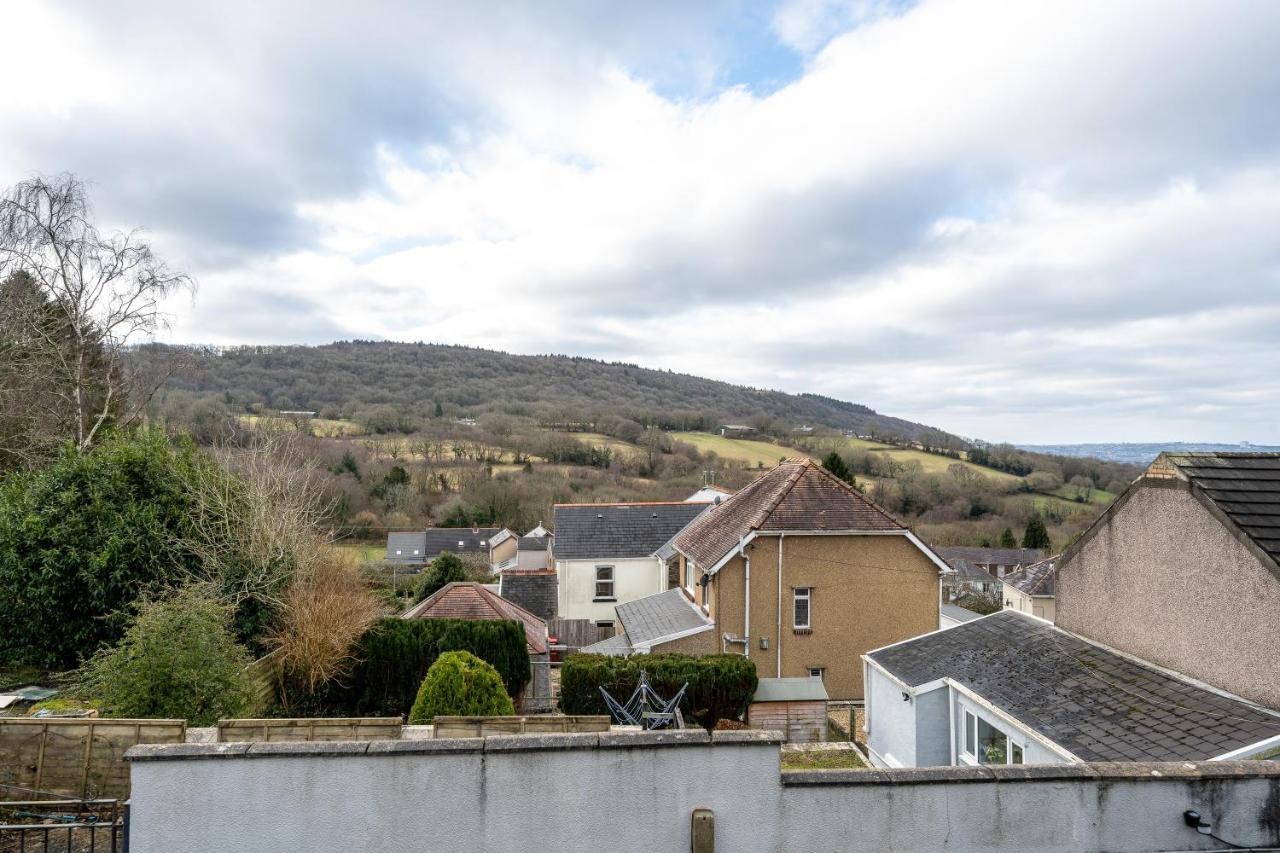 The New Lodge Pontardawe Exteriör bild